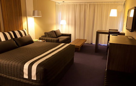 Taylors Lakes Hotel Motel - Accommodation Rockhampton 1