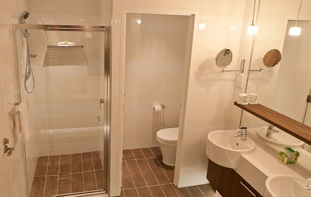 Taylors Lakes Hotel Motel - Accommodation Rockhampton 2