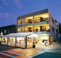 Marine Boutique Beachfront Apartments - Accommodation Rockhampton