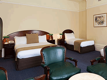 Hadleys Hotel - Accommodation Rockhampton 3