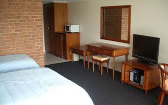 Marina Resort - Accommodation Rockhampton 3