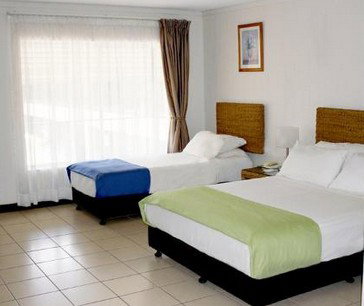 Pine Tree Motel - Accommodation Rockhampton 5