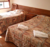 Beaconsfield Lodge Motel