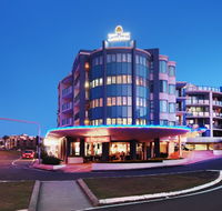 Grand Palais Beachside Resort - Accommodation Rockhampton