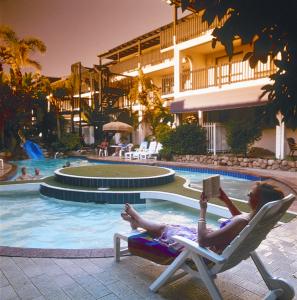 West Beach Lagoon - Accommodation Rockhampton 1