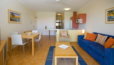 Endless Summer Resort - Accommodation Rockhampton 4