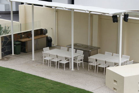 Zenith Apartments - Accommodation Rockhampton 5
