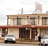 Town House Motor Inn - Accommodation Rockhampton