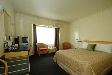 Best Western Grand Country Lodge - Accommodation Rockhampton 1