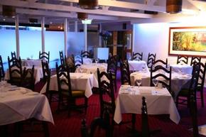 Quality Inn The Willows - Accommodation Rockhampton 3