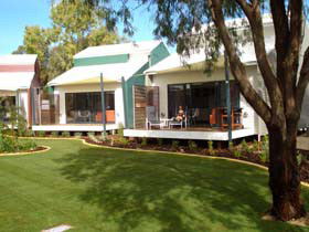 Footprints Preston Beach - Accommodation Rockhampton 0