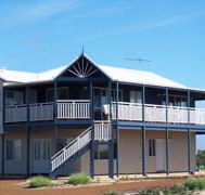 Sur La Mer on The Beach - Accommodation Rockhampton