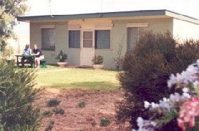 Oaklands Cottage - Accommodation Rockhampton 0