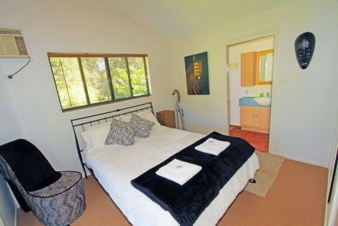 Byfield Creek Lodge Rain Forest Retreat - Accommodation Rockhampton 5