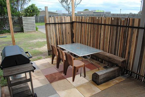 @Rocky Point - Accommodation Rockhampton 0