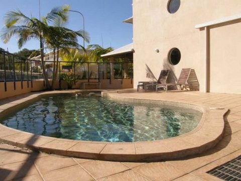 Oceanview1 - Accommodation Rockhampton 3