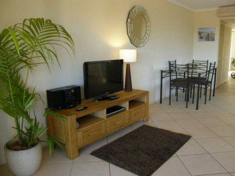 Oceanview1 - Accommodation Rockhampton 8