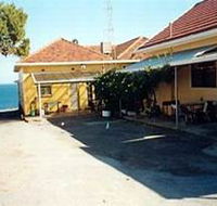 Bay View Holiday Flats - Accommodation Rockhampton