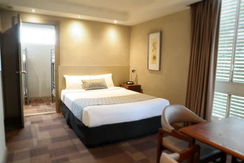 Parkville Place - Accommodation Rockhampton 17