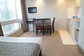 Parkville Place - Accommodation Rockhampton 24