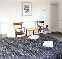 Royal Exhibition Hotel - Accommodation Rockhampton