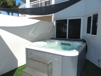 Beachside Resort - Kawana Waters - Accommodation Rockhampton 52