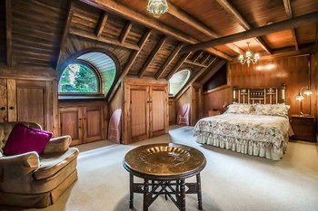 A Camelot Tower & Penthouse - Accommodation Rockhampton 32