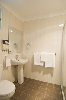 Noah's Mid City Motor Inn - Accommodation Rockhampton 0