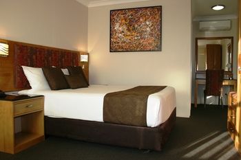 Noah's Mid City Motor Inn - Accommodation Rockhampton 3