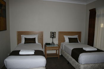 Noah's Mid City Motor Inn - Accommodation Rockhampton 10