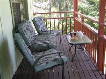 Paradise Bungalow - Accommodation Rockhampton 7