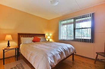 Paradise Bungalow - Accommodation Rockhampton 13