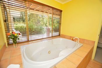 House Of Laurels - Accommodation Rockhampton 42