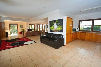 House Of Laurels - Accommodation Rockhampton 50