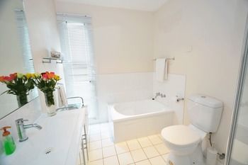 House Of Laurels - Accommodation Rockhampton 58