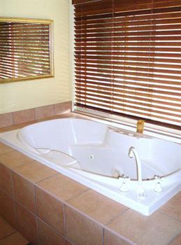 House Of Laurels - Accommodation Rockhampton 26
