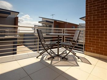 Everton Apartments - Accommodation Rockhampton 0