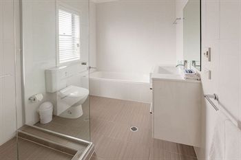 Everton Apartments - Accommodation Rockhampton 2