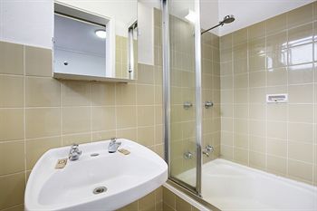 Fairfield East NSW Accommodation Rockhampton