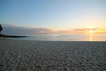 The Edgewater Bed & Breakfast - Accommodation Rockhampton 5