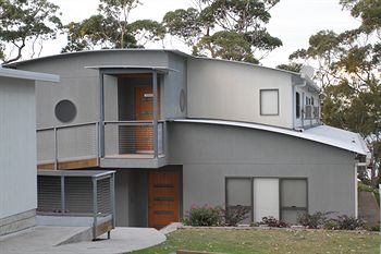 The Edgewater Bed & Breakfast - Accommodation Rockhampton 9