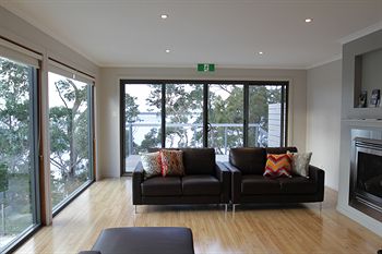 The Edgewater Bed & Breakfast - Accommodation Rockhampton 14