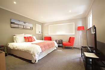 The Edgewater Bed & Breakfast - Accommodation Rockhampton 28