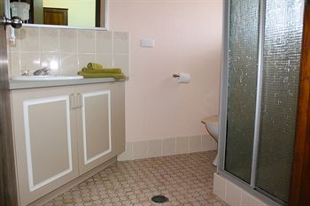 Colonial Motor Inn Lithgow - Accommodation Rockhampton 1