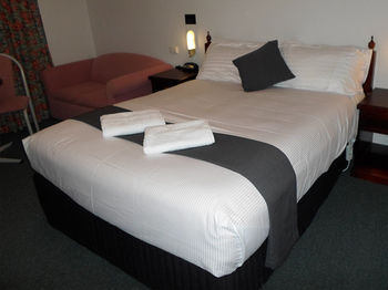 Colonial Motor Inn Lithgow - Accommodation Rockhampton 18