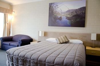 Baybrook Motor Inn & Apartments - Accommodation Rockhampton 11