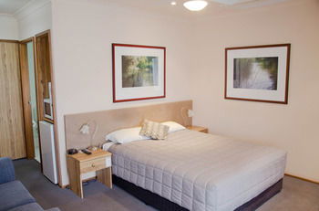 Baybrook Motor Inn & Apartments - Accommodation Rockhampton 12