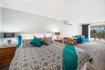 Forresters Beach Bed & Breakfast - Accommodation Rockhampton 0