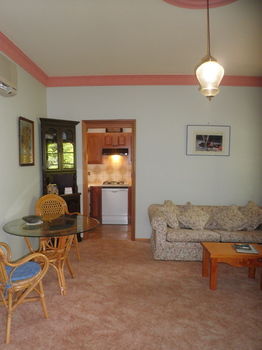 Woollamia Village Retreat - Accommodation Rockhampton 32