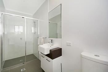Cooroy Luxury Motel Apartments Noosa - Accommodation Rockhampton 0